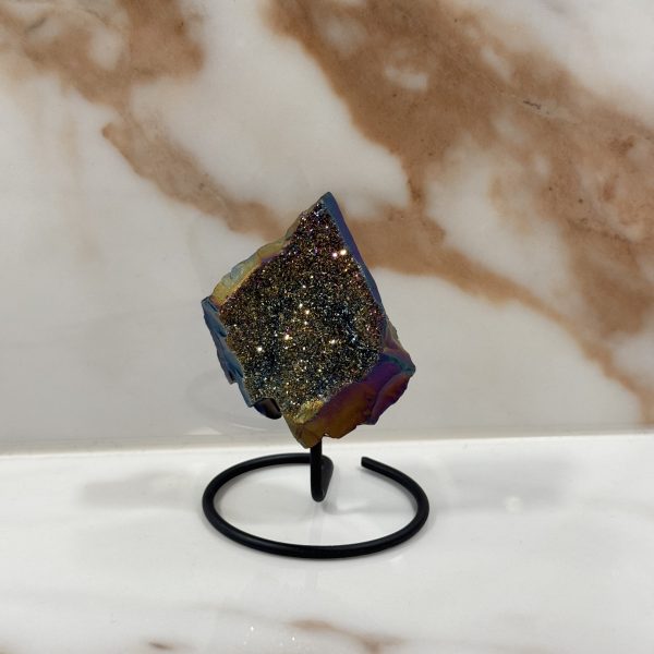 Titanium aura ( Amethist gecoat) mini op standaard